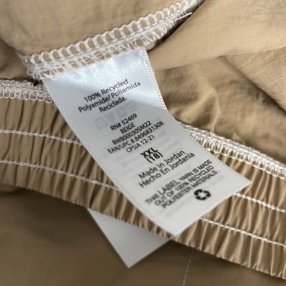 Free Assembly boys shorts - Picture 3 of 3